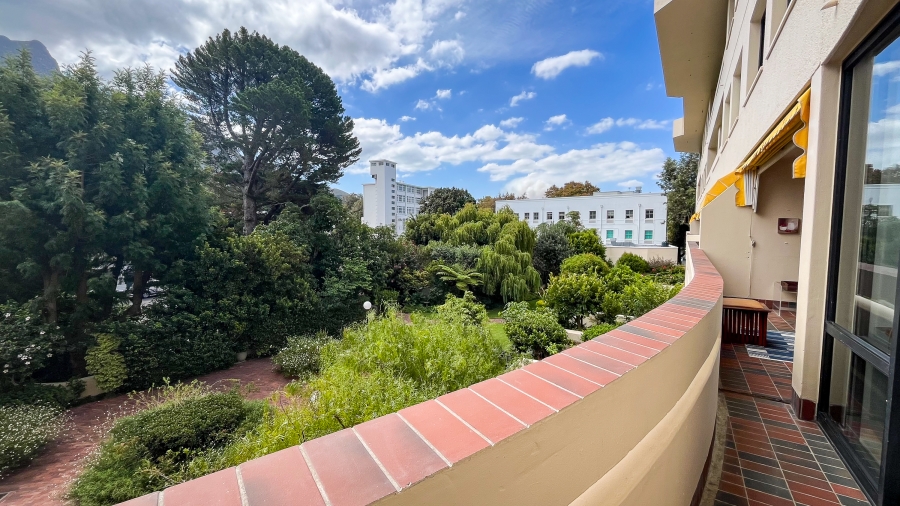 To Let 2 Bedroom Property for Rent in Newlands Western Cape